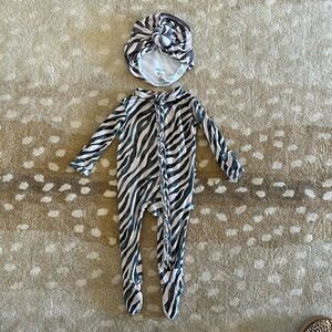 Posh peanut zebra print NB size